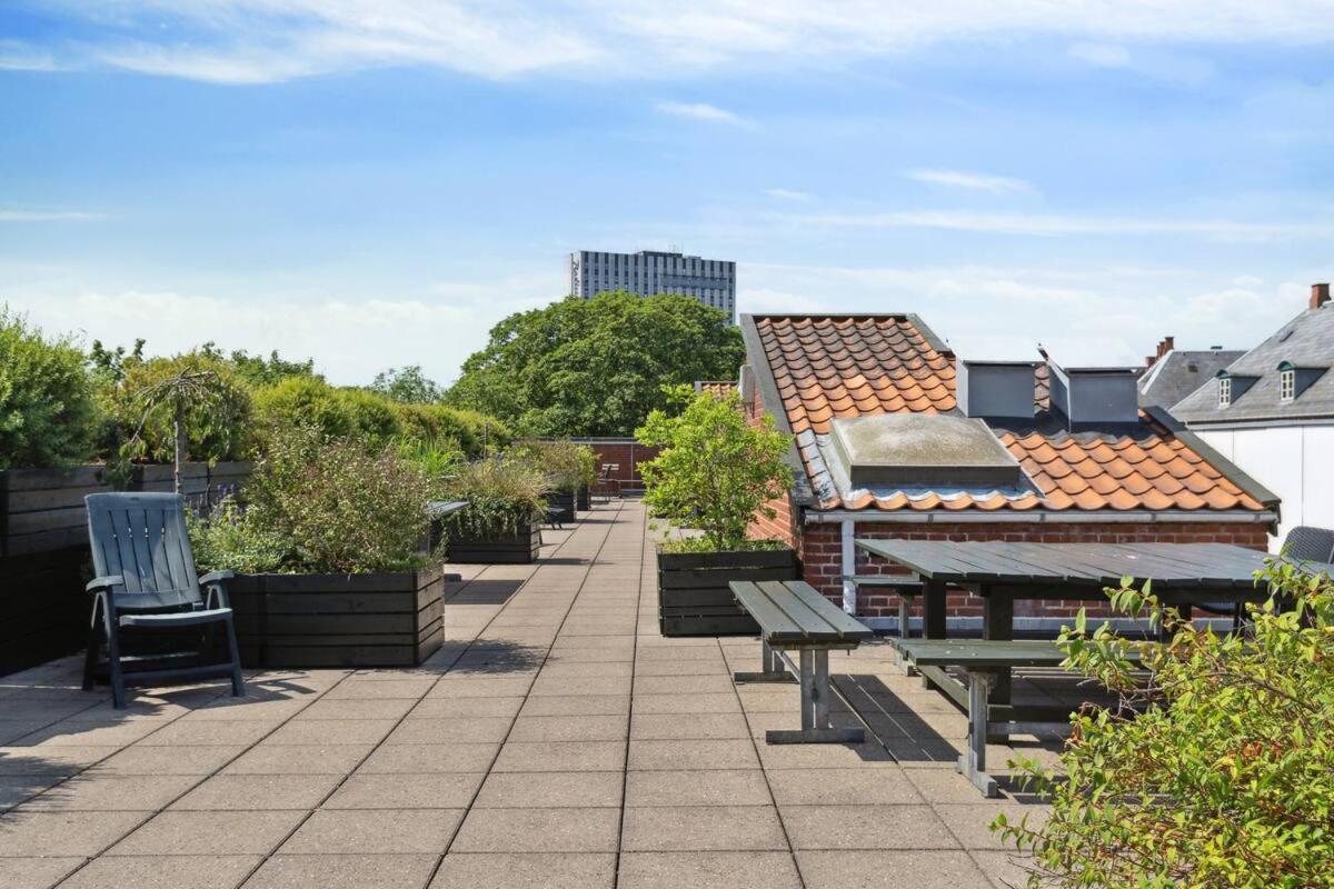 First Row Apartment With Balcony To The Ramparts Copenhague Exterior foto